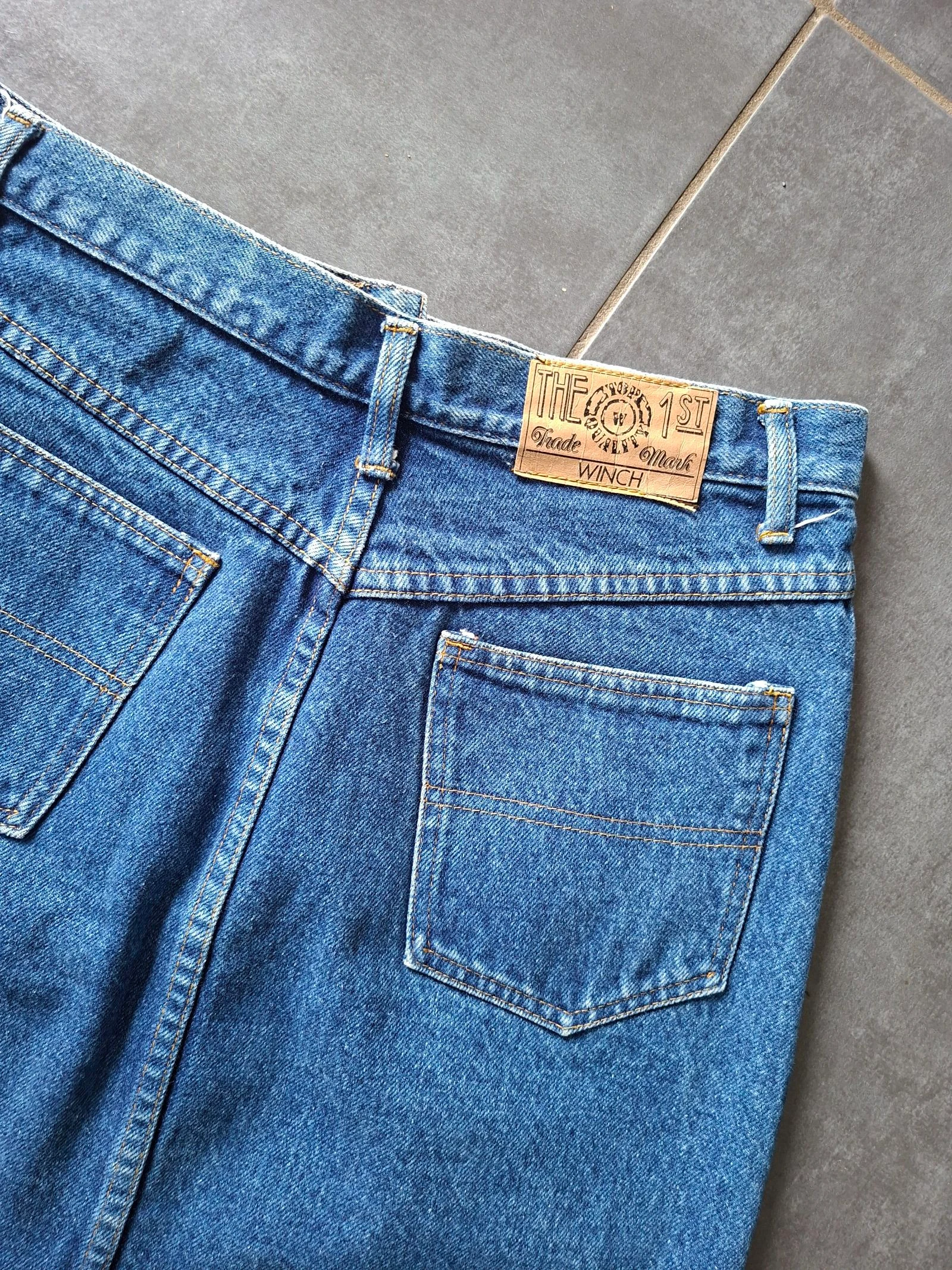 Falda vaquera talla 44 en perfecto estado – photo 5